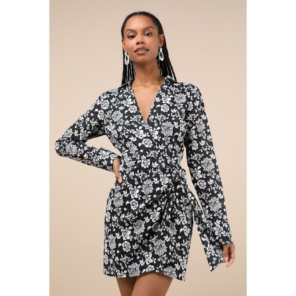 Lulus Made To Charm Black & White Floral Collared Buckle Mini Dress - Size S